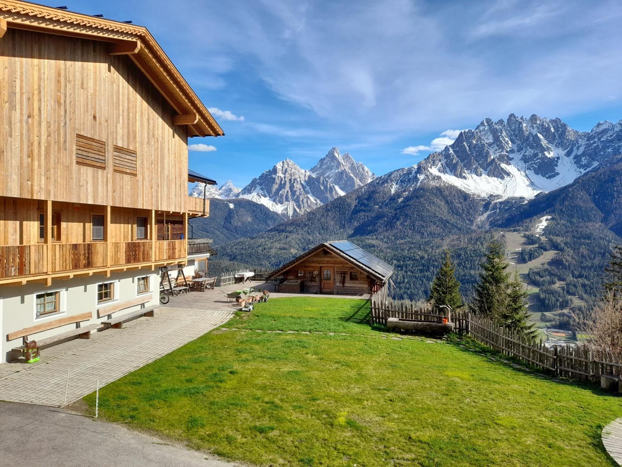 Glinzhof Mountain Natur Resort Agriturismo San Candido Exteriér fotografie