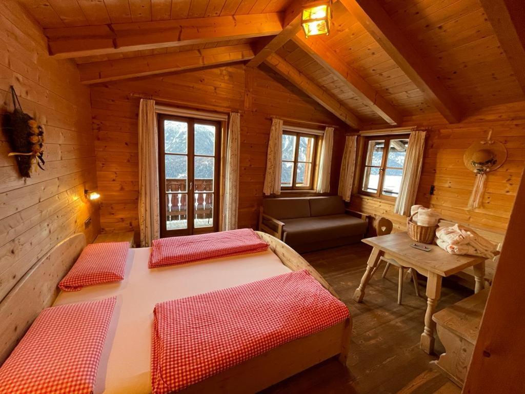 Glinzhof Mountain Natur Resort Agriturismo San Candido Exteriér fotografie